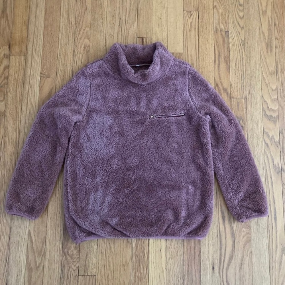 Fleece cowl neck shirt pinkish-lavender color size small 4-6